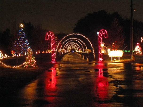 Vidor Christmas Light Display, LIghts at Pine Forest Vidor, Vidor Church Christmas, Vidor holiday events, Vidor holiday activities, Vidor holiday calendar