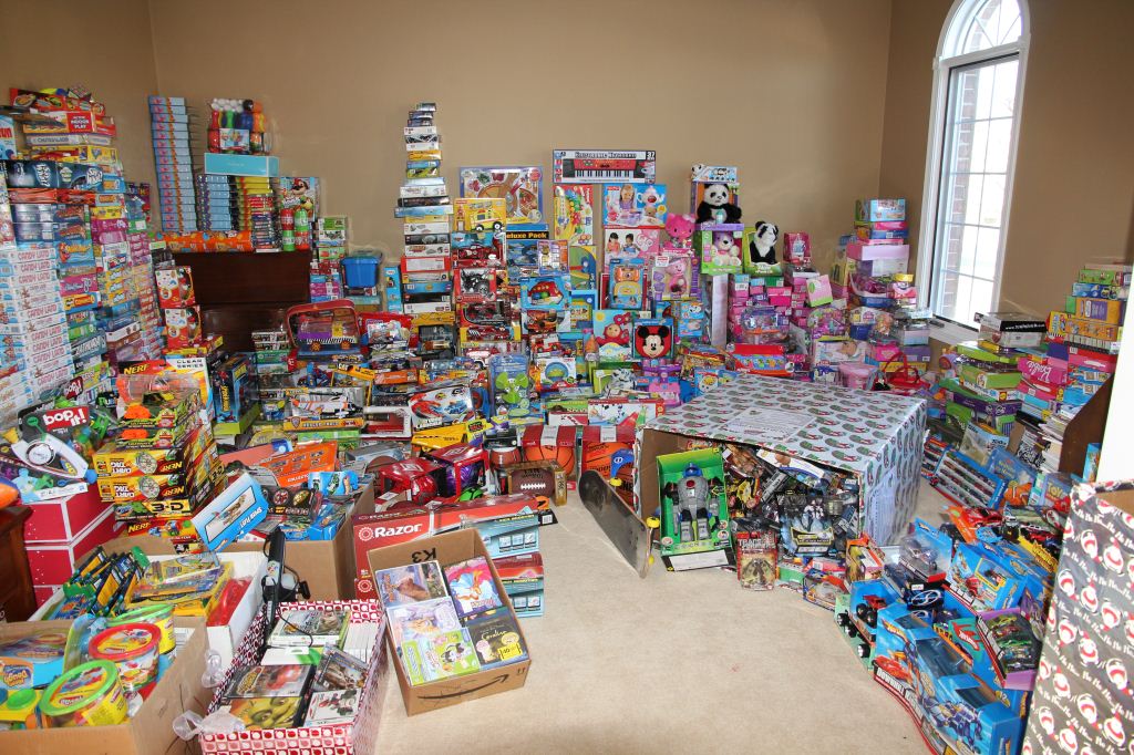 Toy Drive Groves TX, Toy Drive Nederland TX, Toy Drive Port Neches, SETX charity, clothing drive Beaumont TX