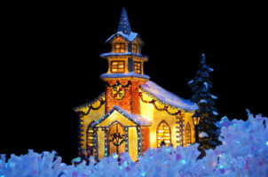 candlelight service Beaumont TX, Christmas eve worship SETX, Southeast Texas holiday services, East Texas Christmas church events,
